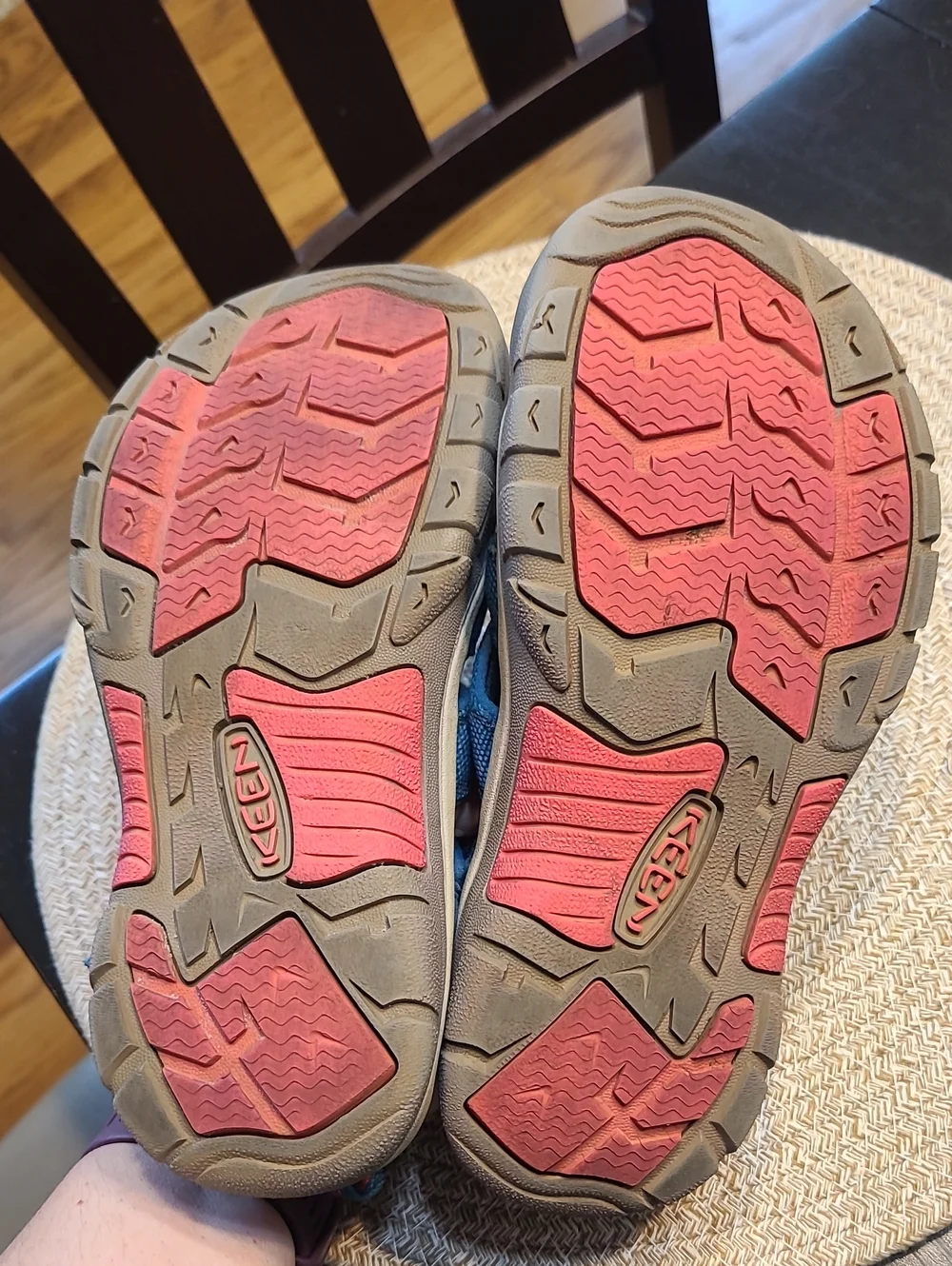 Keen Newport H2 Hiking Water Sandal Lagoon & Bright Pink Size 4